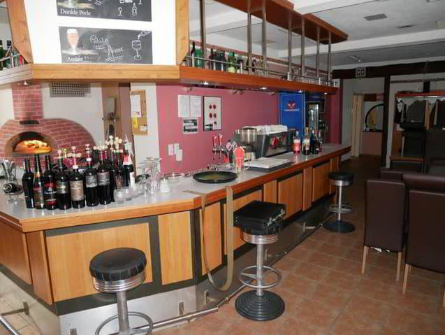Bureau & Commerce null pièces à acheter à Steg VS - image 1/13
