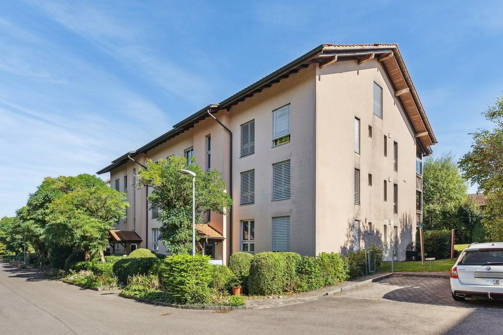 null rooms Car park, garage for rent in Uettligen - image 1/2