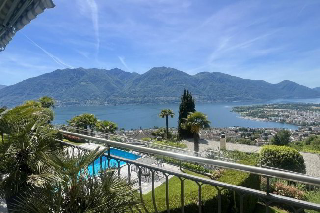 5 rooms Apartment to buy in Brione sopra Minusio - image 1/1