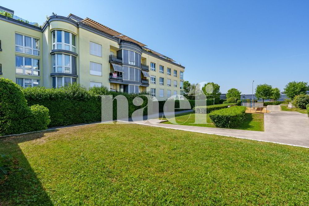 Appartement 4 pièces à acheter à Nyon - image 1/10