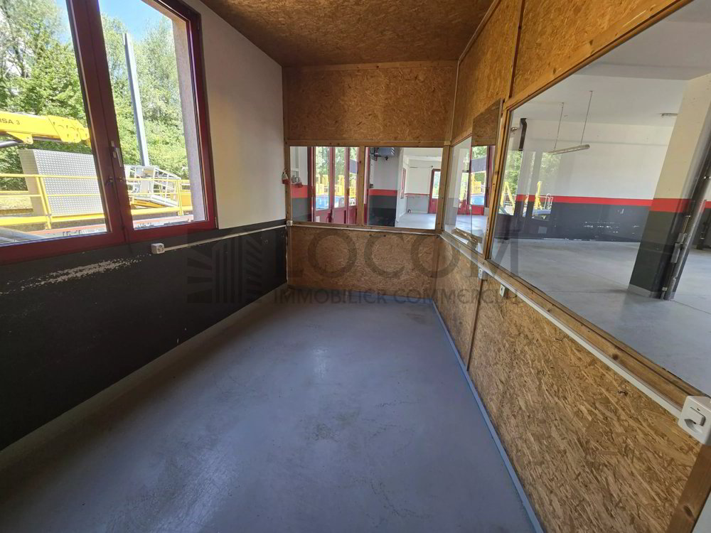 Bureau & Commerce null pièces à louer à Bussigny - image 1/12