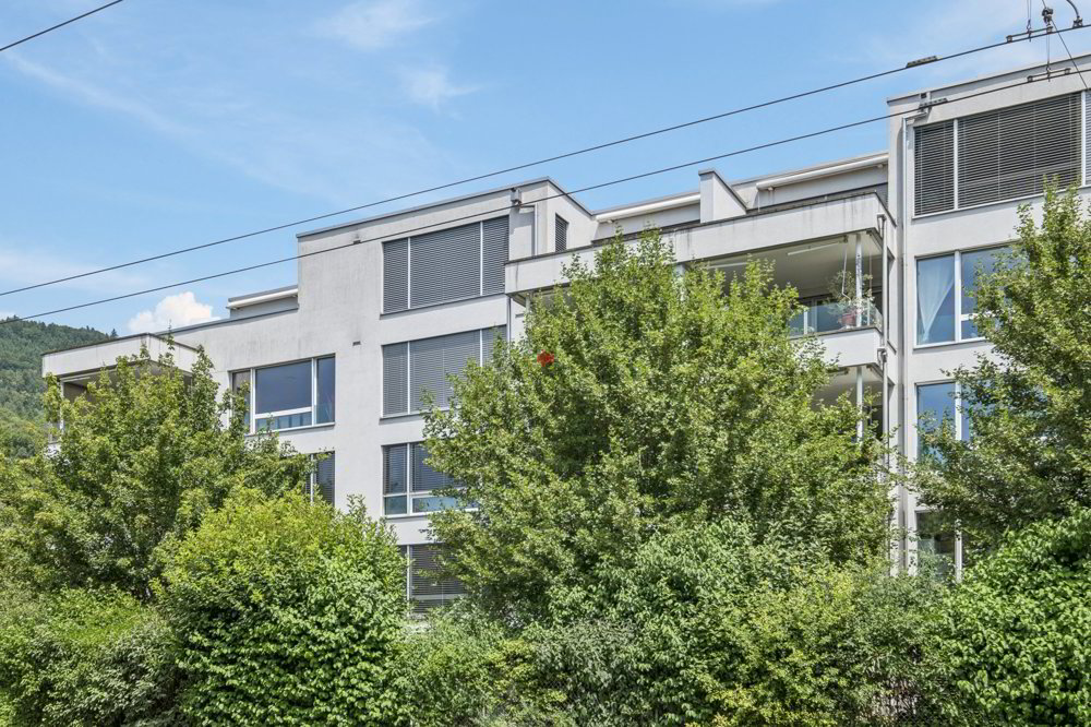 3 rooms Apartment to buy in Biel/Bienne - image 1/12
