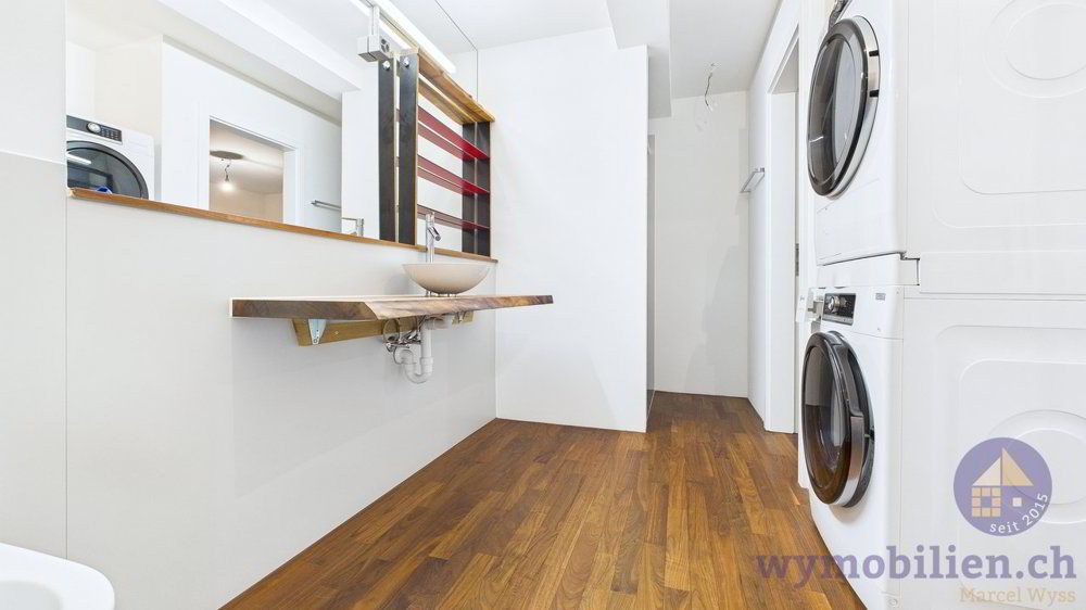 4 rooms Apartment for rent in Langnau i. E. - image 1/2