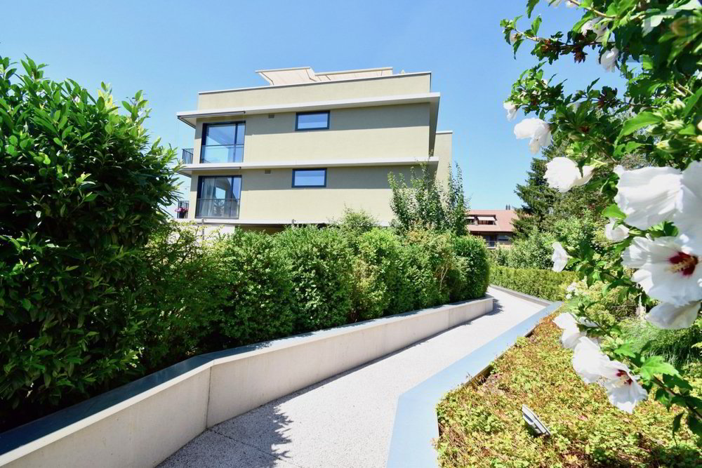4 rooms Apartment for rent in Allschwil - image 1/7