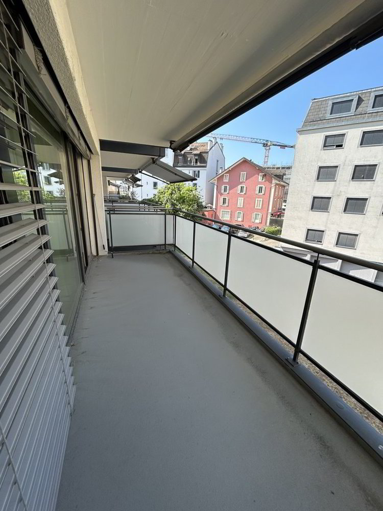 2 rooms Apartment for rent in Renens VD - image 1/9