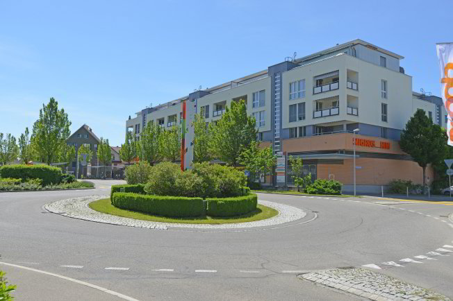 null rooms Office & Commercial for rent in Pfäffikon ZH - image 1/1