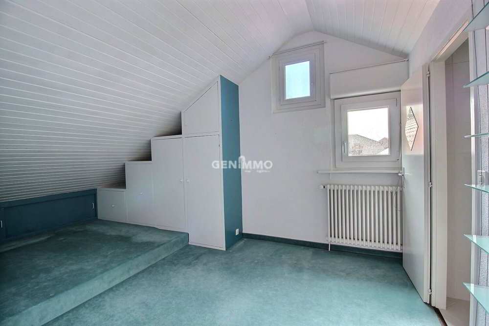 6 rooms Apartment for rent in Collonge-Bellerive - image 1/8