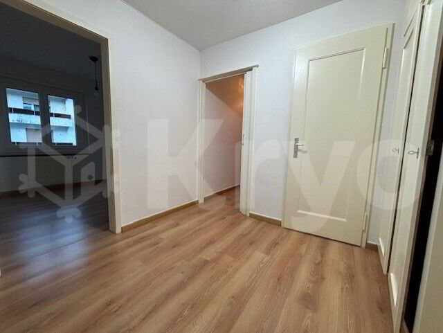 3 rooms Apartment for rent in Moutier - image 1/8