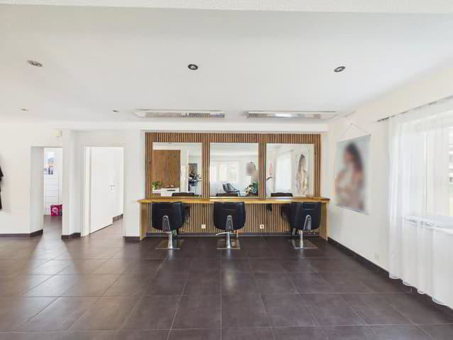 8 Zimmer Haus zum verkaufen in Delémont - Bild 1/13
