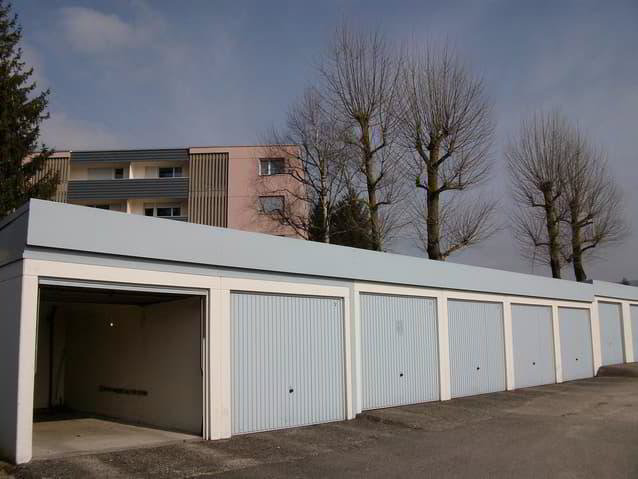 null rooms Car park, garage for rent in Alle - image 1/4
