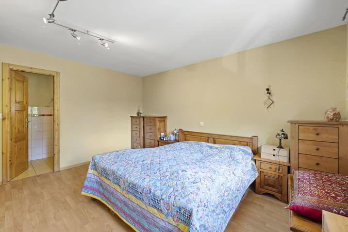 6.5 rooms House to buy in Zinal - image 1/13