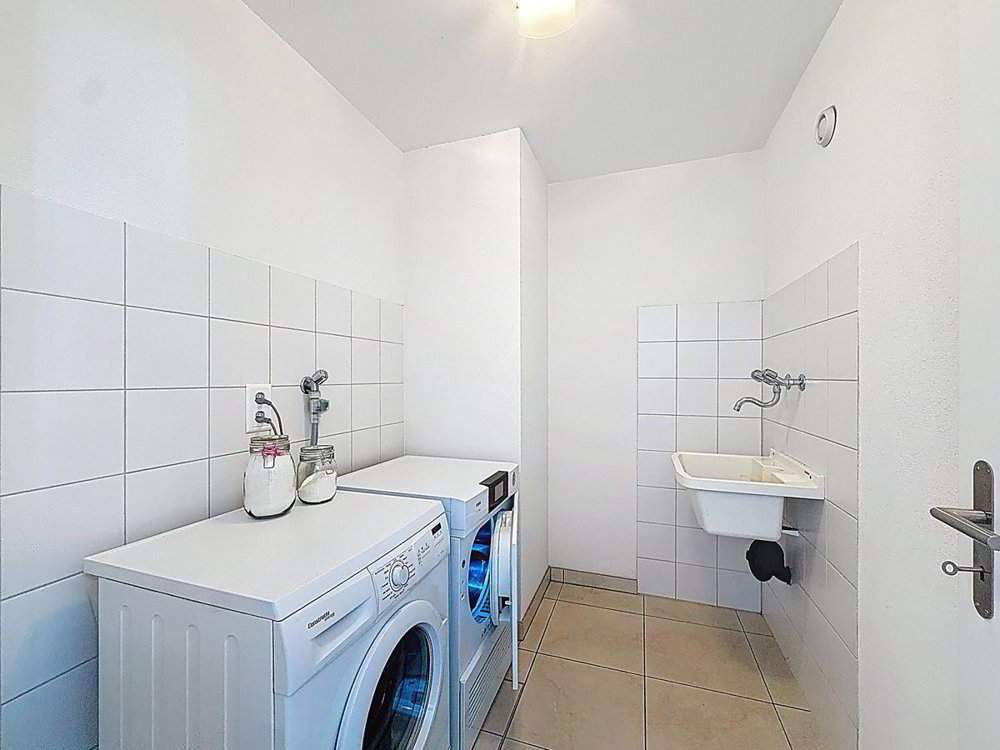 Appartement 4 pièces à acheter à Belfaux - image 1/13