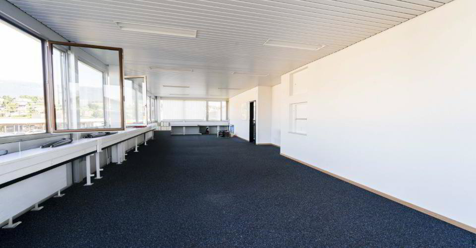 null rooms Office & Commercial for rent in Montagny-près-Yverdon - image 1/13
