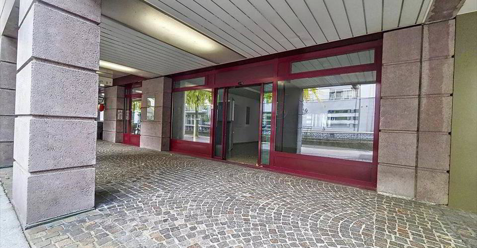 null rooms Office & Commercial for rent in Sierre - image 1/13