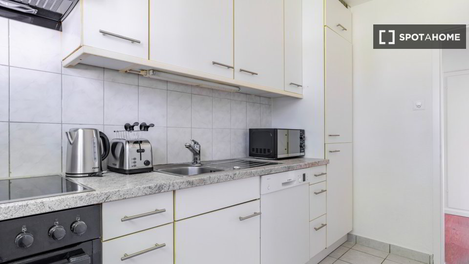 3-Zimmer-Wohnung zu vermieten in Adliswil, Zürich - Mehr