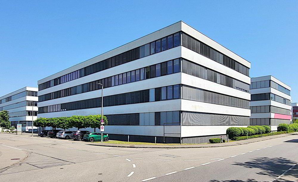 null rooms Office & Commercial for rent in Reinach BL - image 1/13