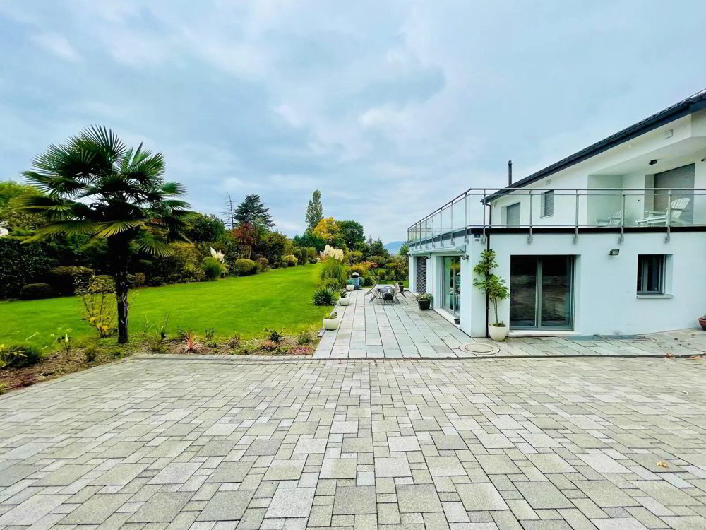 Casa di 7 locali in affitto a Chailly-Montreux - immagine 1/13