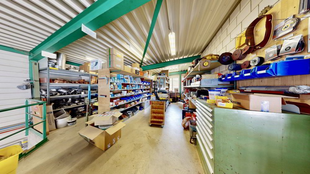null rooms Office & Commercial to buy in Luzern - image 1/13