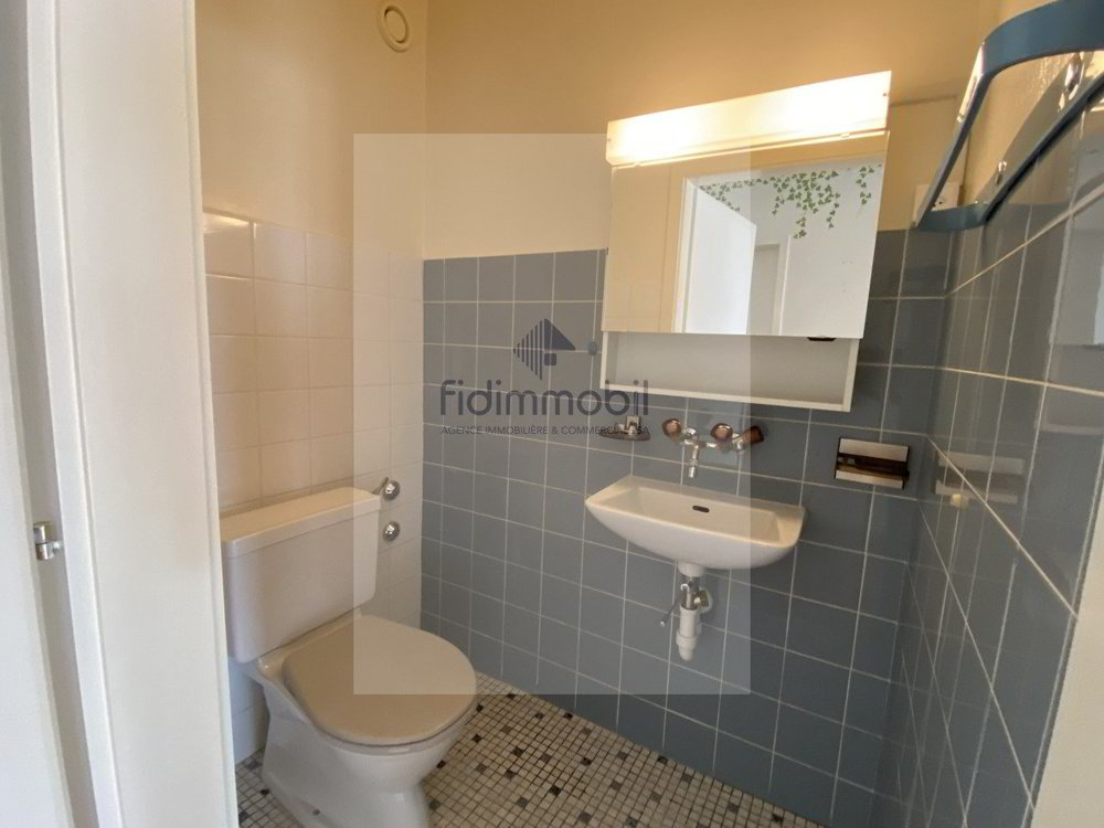4 Zimmer Wohnung zu vermieten in La Chaux-de-Fonds - Bild 1/11