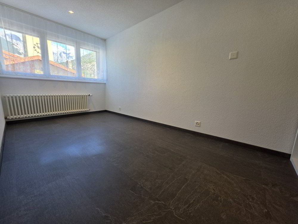 3 rooms Apartment for rent in Susten - image 1/6