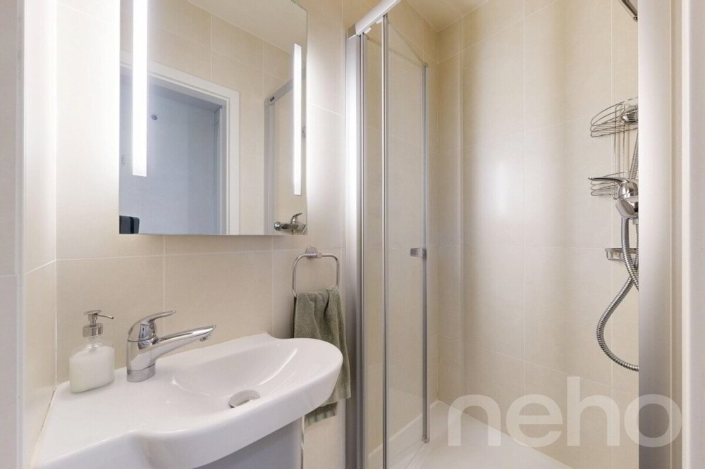 3.5 rooms Apartment to buy in Losanna - image 1/9