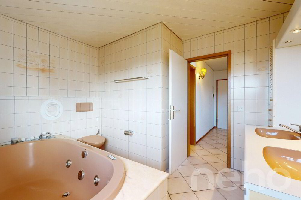 4.5 rooms Apartment to buy in Estavayer-le-Lac - image 1/12