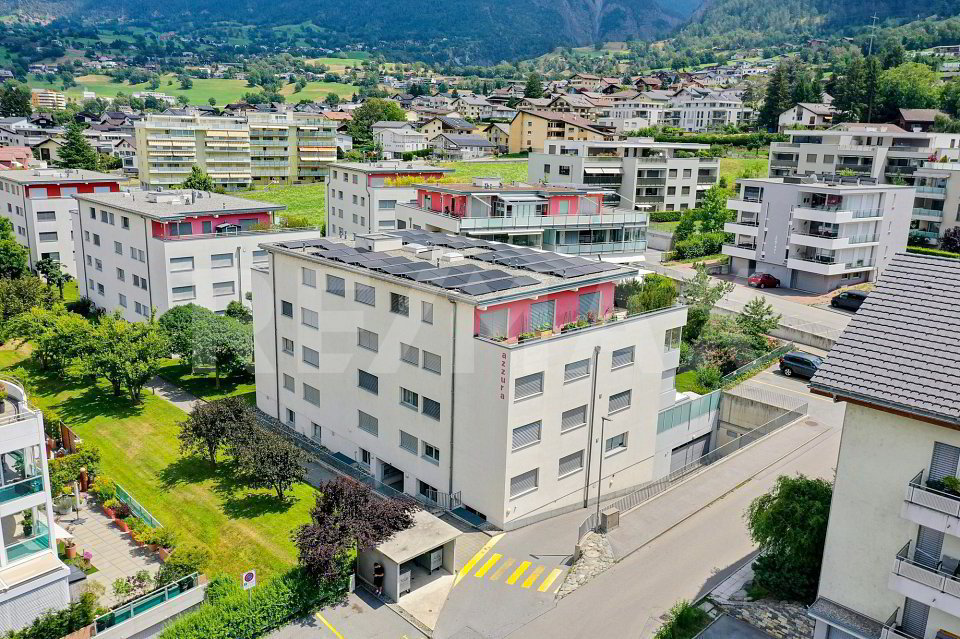 4 rooms Apartment for rent in Glis - image 1/9