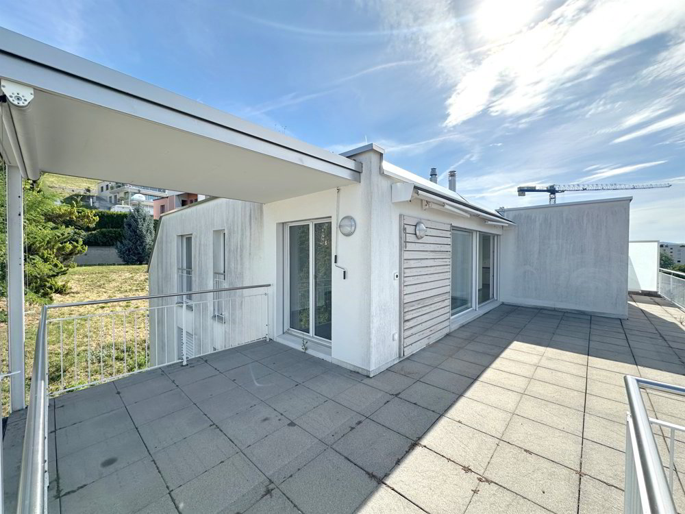4 Zimmer Wohnung zu vermieten in Oberengstringen - Bild 1/13