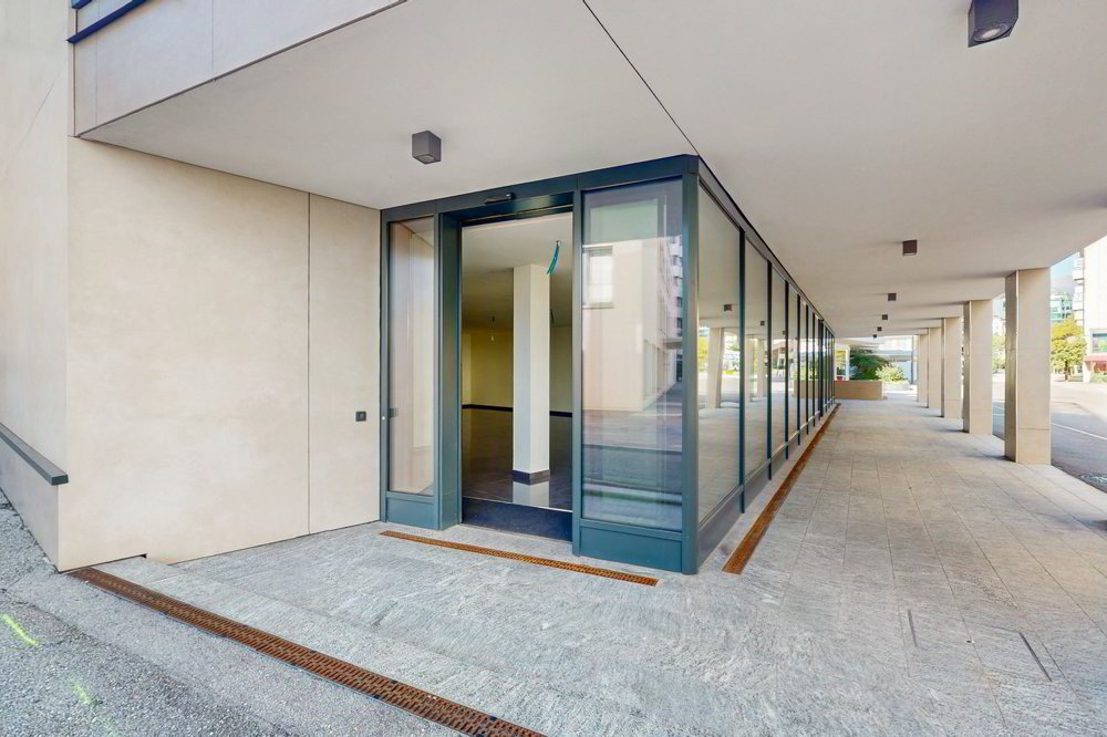 1 rooms Office & Commercial for rent in Paradiso - image 1/7