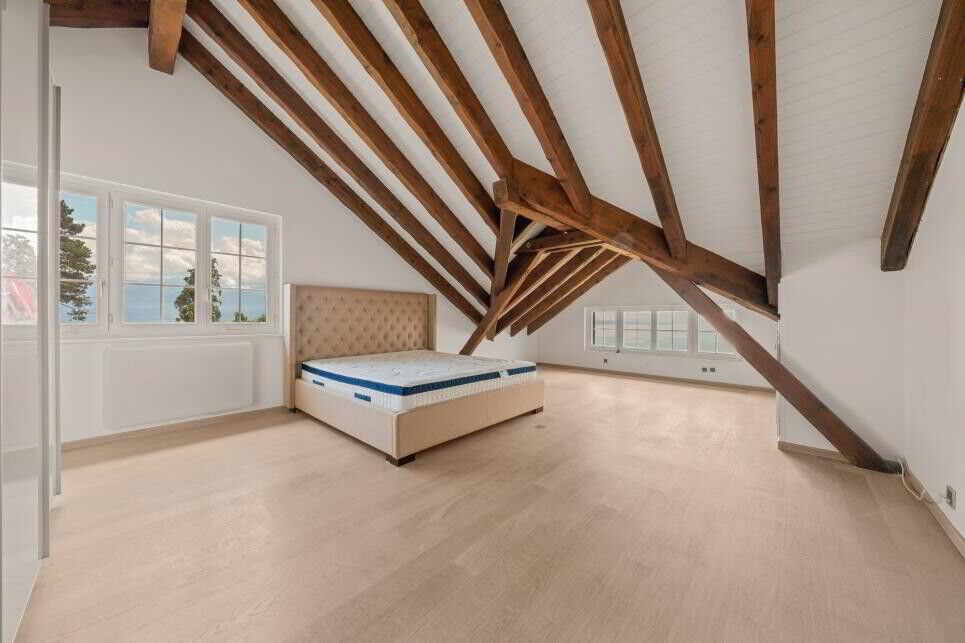 6.5 rooms House to buy in Grandvaux - image 1/10