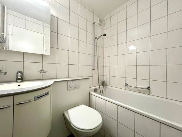 Appartamento di 3 locali in affitto a Bienne - immagine 1/6