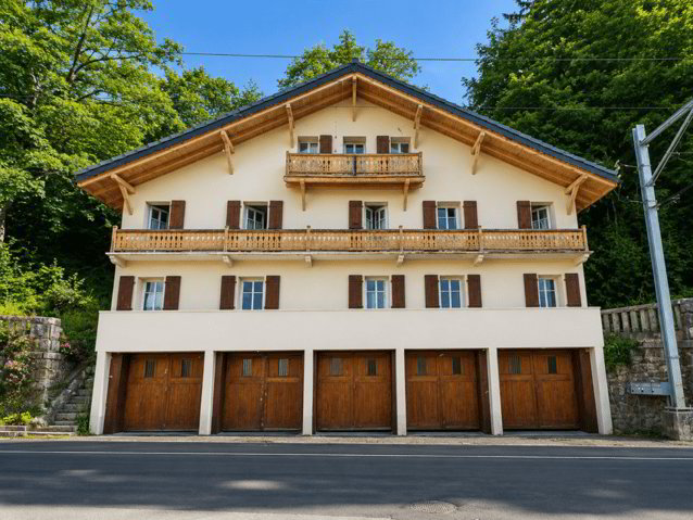 Immeuble avec fort potentiel - 3 appartements - Villars-sur-Ollon