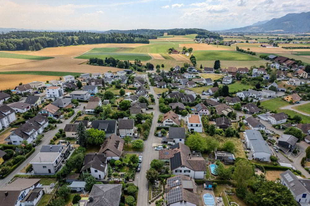 10 rooms House to buy in Neuendorf - image 1/17