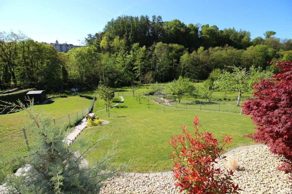 5 rooms House to buy in Orbe - image 1/12