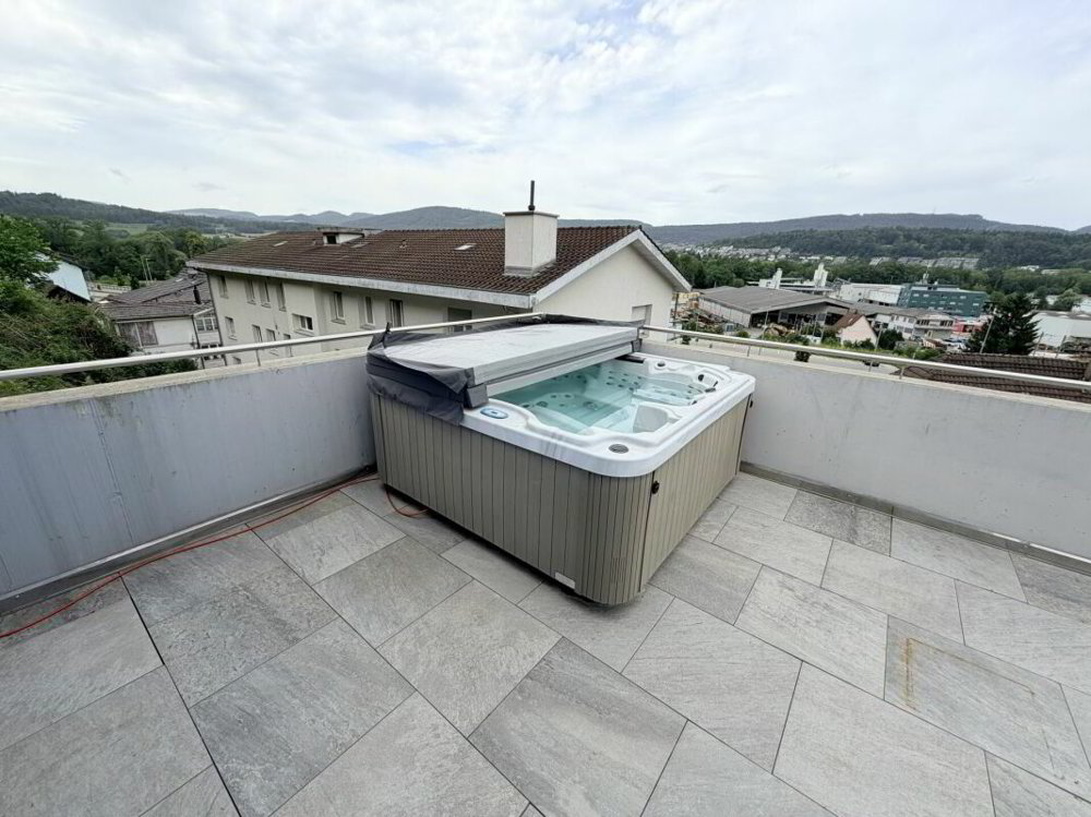 4 rooms Apartment to buy in Eppenberg - image 1/13