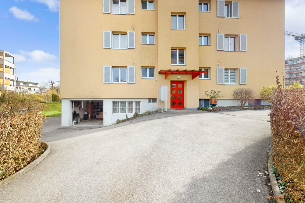null rooms Car park, garage for rent in Risch - image 1/2