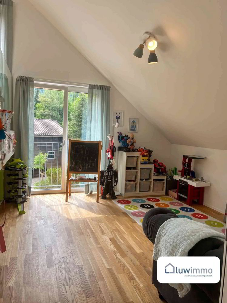 6.5 Zimmer Haus zum verkaufen in Flüh - Bild 1/13