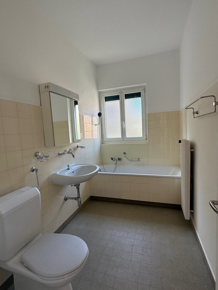 4 Zimmer Wohnung zu vermieten in Massagno - Bild 1/14