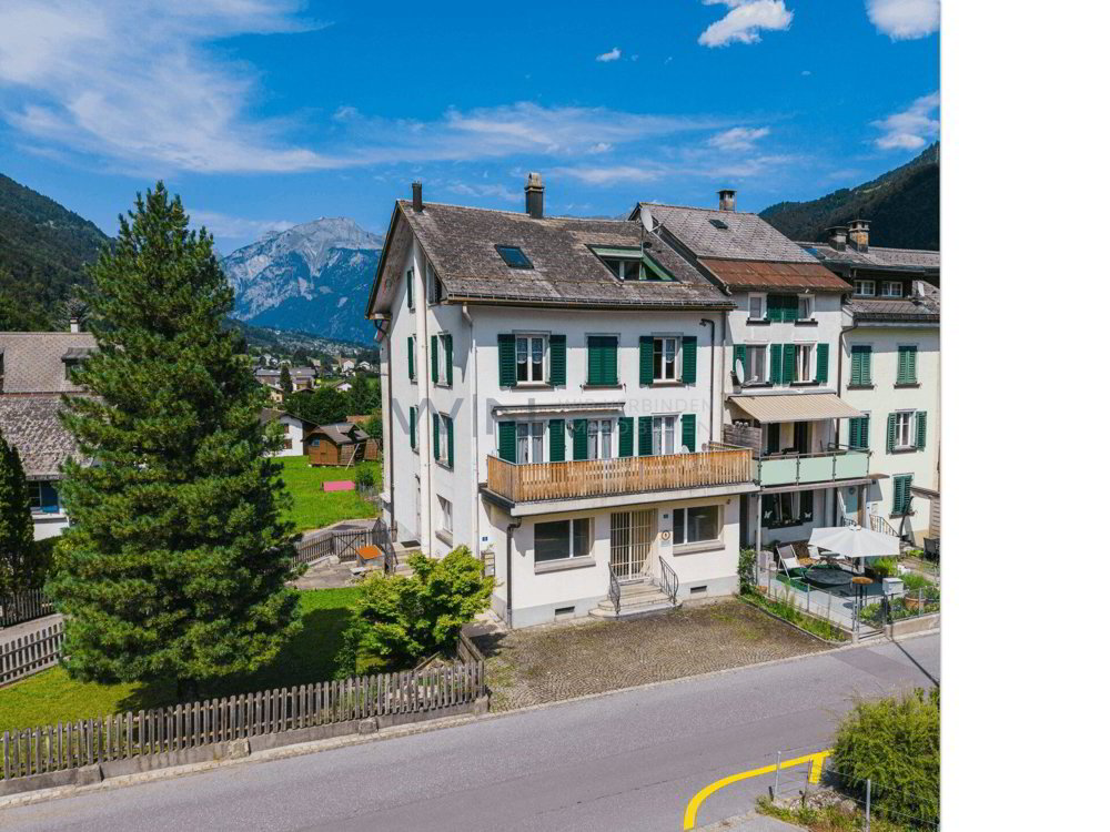 10.5 rooms House to buy in Luchsingen - image 1/5