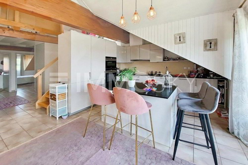 3.5 rooms Apartment to buy in Mollie-Margot - image 1/5