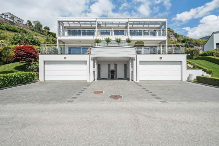 7.5 rooms House to buy in Montreux - image 1/10