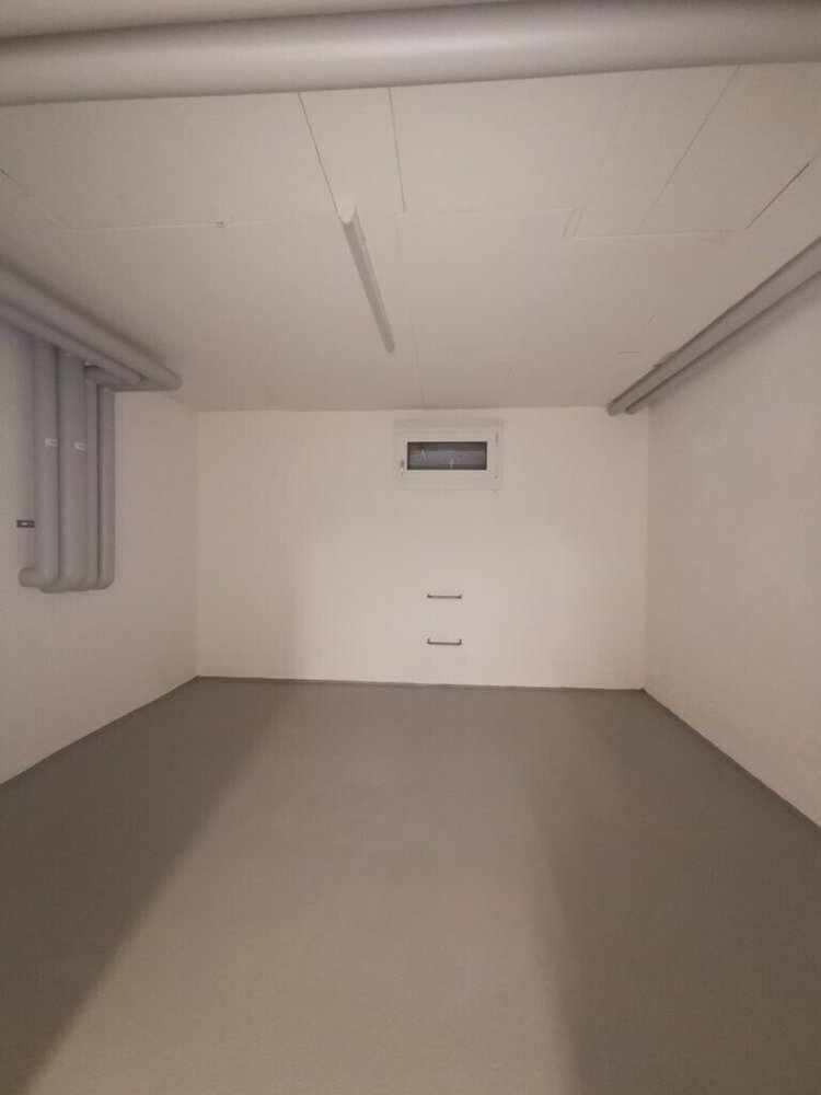 Entrepôt en location à Zürich - 16 m² - Ansicht 2