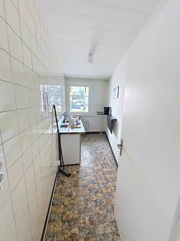 5 rooms Office & Commercial for rent in Ecublens VD - image 1/7