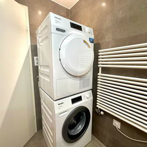 4.5 rooms Apartment for rent in Pully - image 1/12