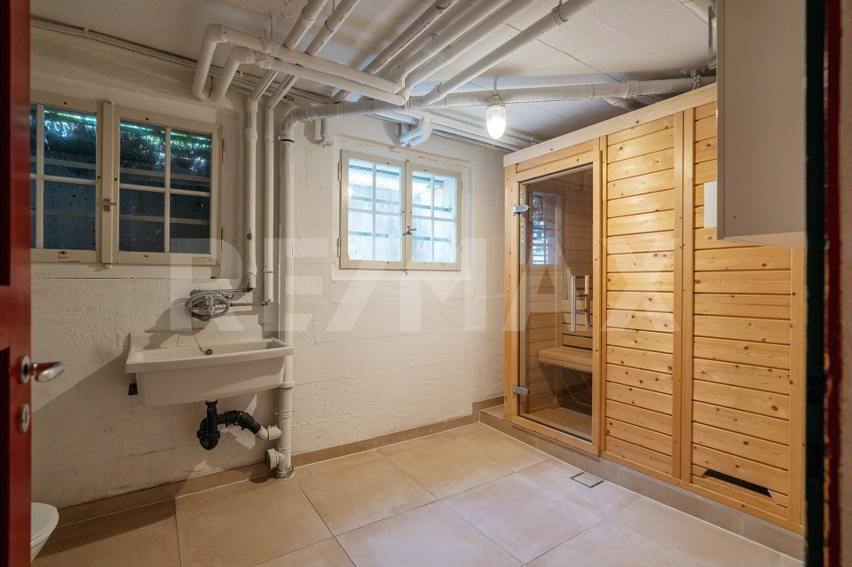 7.5 rooms House to buy in Urdorf - image 1/13