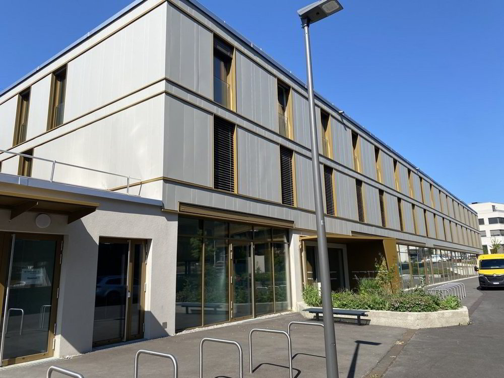 null Zimmer Parkplatz, Garage zu vermieten in Chavannes-près-Renens - Bild 1/1