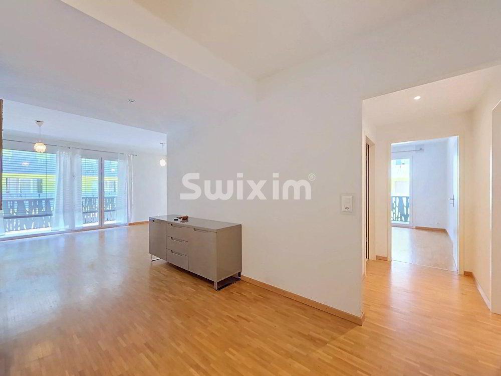 6 rooms Apartment for rent in Le Lignon - image 1/7