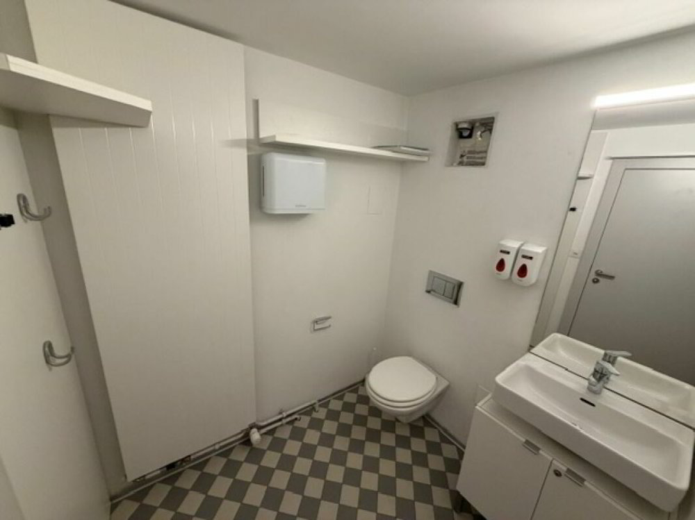 null Zimmer Büro zu vermieten in Lucerne - Bild 1/8