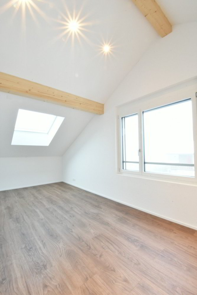 4 rooms Apartment for rent in Wolhusen - image 1/13