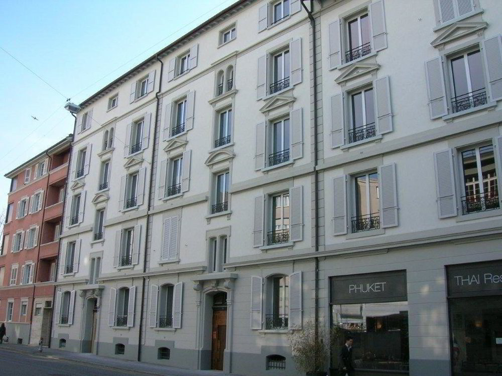 null rooms Car park, garage for rent in Lausanne - image 1/1